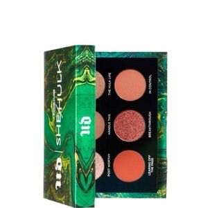 Urban Decay Marvel Studios She-Hulk Mini Eyeshadow Palette